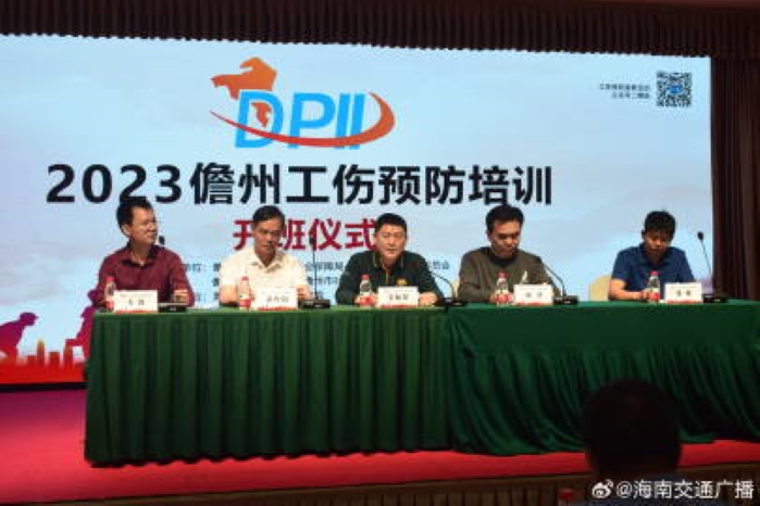 685447fagy1hkbz8sx25dj23gw2bc7wj.jpg